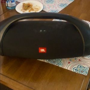 JBL boom box
